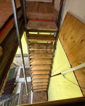 Дом 77м², 2-этажный, участок 11 сот.  