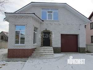 Дом 316м², 3-этажный, участок 8 сот.  