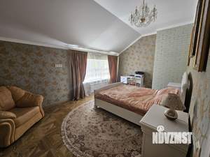 Дом 200м², 2-этажный, участок 4 сот.  