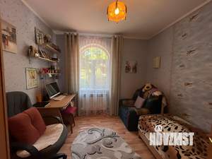 Коттедж 261м², 3-этажный, участок 11 сот.  