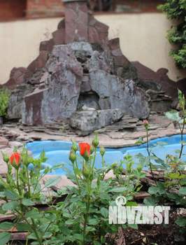 Коттедж 379м², 3-этажный, участок 4 сот.  