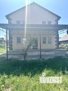 Дом 200м², 2-этажный, участок 10 сот.  
