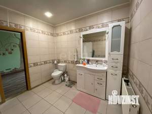 Дом 284м², 2-этажный, участок 10 сот.  