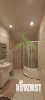 Коттедж 280м², 3-этажный, участок 6 сот.  