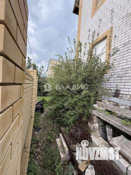 Дом 300м², 2-этажный, участок 8 сот.  