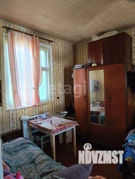 Дом 45м², 2-этажный, участок 6 сот.  