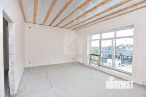 Таунхаус 268м², 3-этажный, участок 3 сот.  