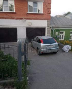 Дом 330м², 3-этажный, участок 3 сот.  