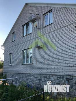 Коттедж 280м², 3-этажный, участок 6 сот.  