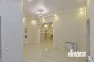 Дом 330м², 3-этажный, участок 5 сот.  
