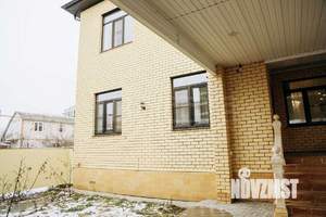 Дом 400м², 3-этажный, участок 5 сот.  
