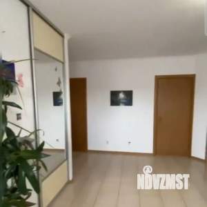 Дом 278м², 2-этажный, участок 6 сот.  