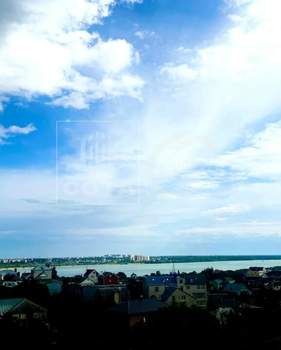 Дом 274м², 3-этажный, участок 6 сот.  