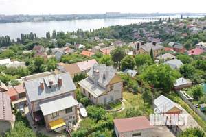 Дом 326м², 2-этажный, участок 8 сот.  