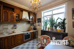 Коттедж 120м², 2-этажный, участок 5 сот.  