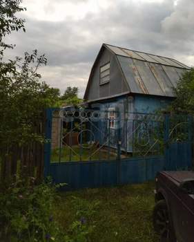 Дом 25м², 2-этажный, участок 6 сот.  