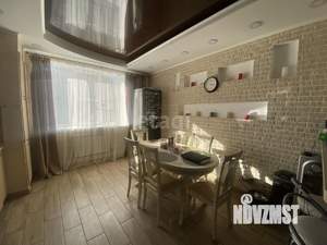 Дом 232м², 3-этажный, участок 5 сот.  