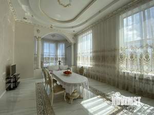 Коттедж 475м², 2-этажный, участок 8 сот.  