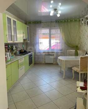 Дом 254м², 2-этажный, участок 3 сот.  