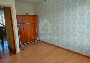 Дом 270м², 3-этажный, участок 5 сот.  