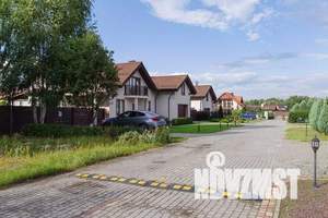 Дом 228м², 2-этажный, участок 13 сот.  