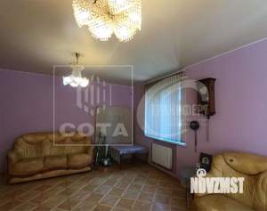 Коттедж 219м², 2-этажный, участок 6 сот.  