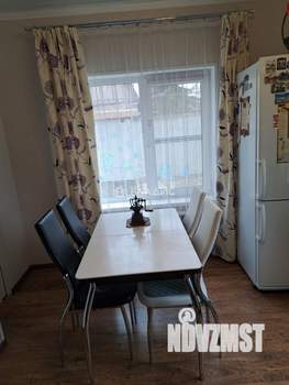 Дом 99м², 2-этажный, участок 9 сот.  