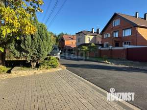 Дом 212м², 2-этажный, участок 8 сот.  