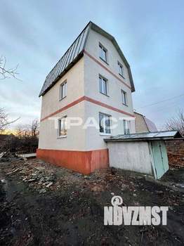 Дача 145м², 3-этажный, участок 6 сот.  