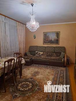 Дом 190м², 2-этажный, участок 6 сот.  