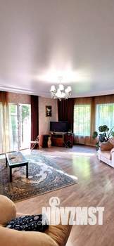 Дом 380м², 2-этажный, участок 8 сот.  