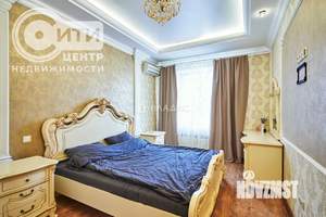 Дом 204м², 2-этажный, участок 8 сот.  