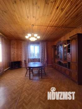 Дом 253м², 2-этажный, участок 9 сот.  