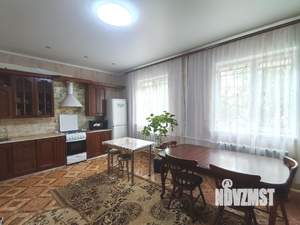 Дом 150м², 2-этажный, участок 3 сот.  