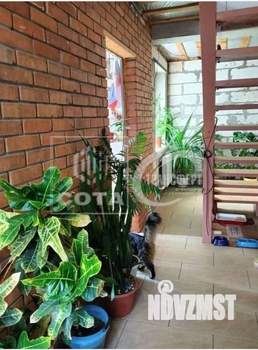 Дом 80м&sup2;, 2-этажный, участок 7 сот.  