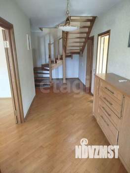 Дом 220м², 3-этажный, участок 7 сот.  