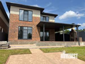 Дом 180м², 2-этажный, участок 4 сот.  