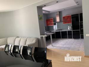 Дом 340м², 3-этажный, участок 5 сот.  