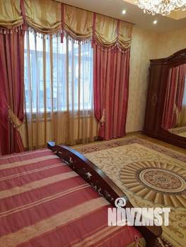 Коттедж 420м², 3-этажный, участок 6 сот.  