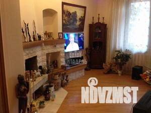 Коттедж 229м², 3-этажный, участок 2 сот.  