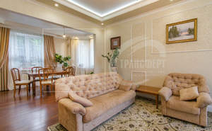 Дом 320м², 4-этажный, участок 6 сот.  