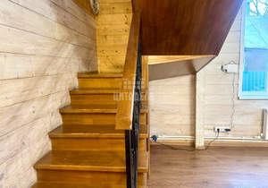 Дом 121м², 2-этажный, участок 10 сот.  