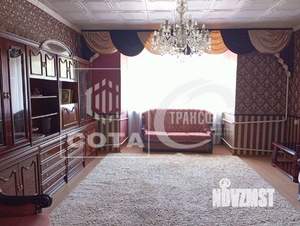 Дом 284м², 2-этажный, участок 10 сот.  