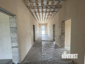 Дом 151м², 2-этажный, участок 10 сот.  