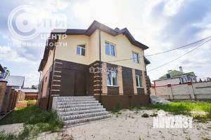 Таунхаус 240м², 2-этажный, участок 5 сот.  