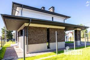 Дом 202м², 2-этажный, участок 4 сот.  