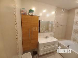 Таунхаус 220м², 2-этажный, участок 4 сот.  