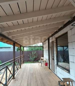 Дом 61м², 2-этажный, участок 6 сот.  