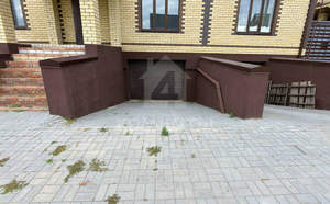Дом 330м², 3-этажный, участок 3 сот.  