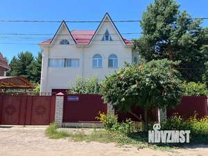 Коттедж 261м², 3-этажный, участок 11 сот.  